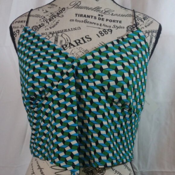 NEW Women’s Clothing Bundle – 9 Items – Size XL – Variety of Colors & Styles - Picture 3 of 10